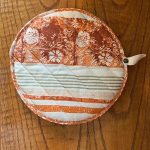 Anthropologie Pot Holder Round